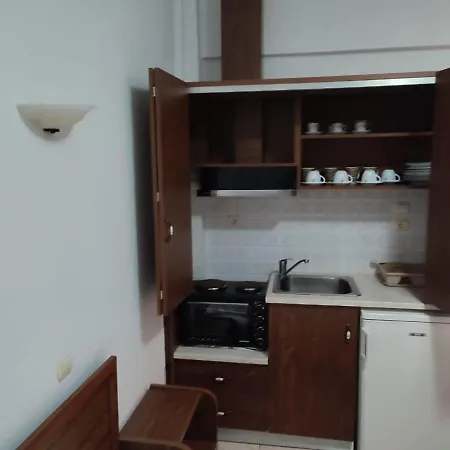 φωτεινη Uranúpoli