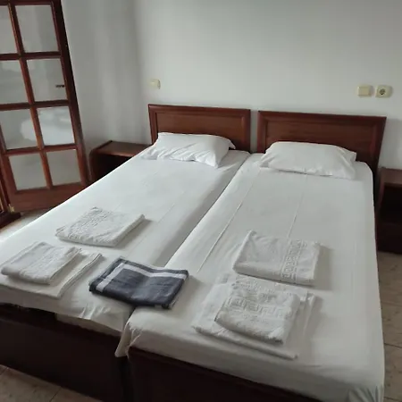 φωτεινη Gasthuis Ouranoupoli